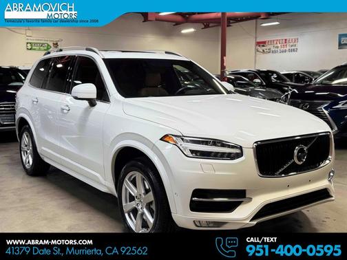Ice White 2018 Volvo XC90 T6 Momentum