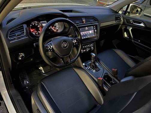2018 Volkswagen Tiguan 2.0T SE