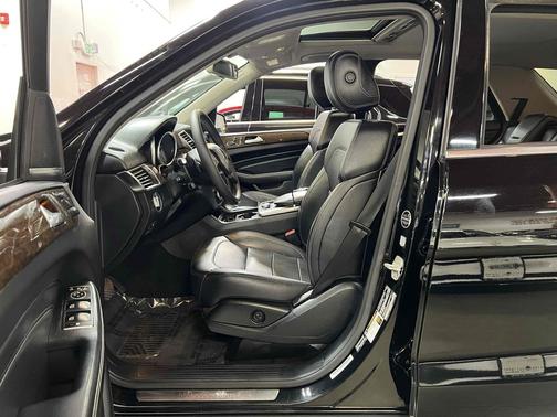 Black 2015 Mercedes-Benz M-Class 4MATIC