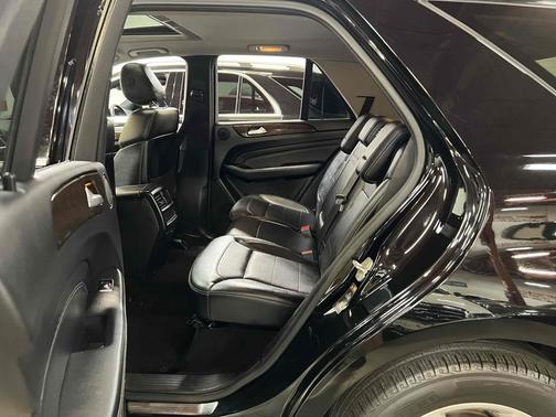 Black 2015 Mercedes-Benz M-Class 4MATIC