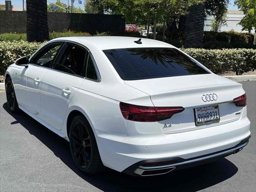 2023 Audi A4 45 S line Premium Plus