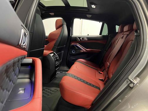 2023 BMW X6 M - DRIVING ASSISTANCE PROFESSIONAL PACKAGE