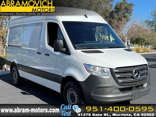 2022 Mercedes-Benz Sprinter 2500 Standard Roof