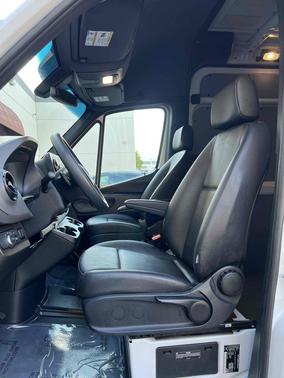 2022 Mercedes-Benz Sprinter 2500 Standard Roof
