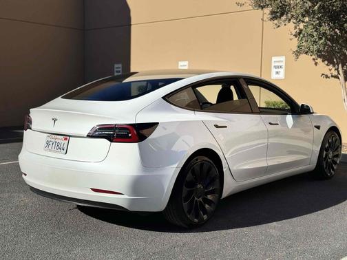 2023 Tesla Model 3 Standard Range