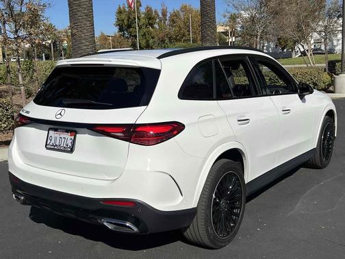 2024 Mercedes-Benz GLC 300 Base