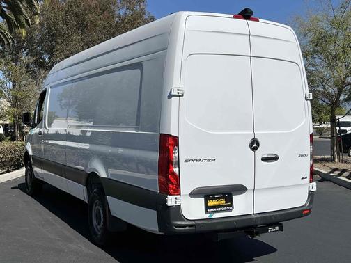 Arctic White 2022 Mercedes-Benz Sprinter 2500