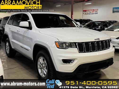 Bright White Clearcoat 2020 Jeep Grand Cherokee Laredo