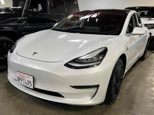 2020 Tesla Model 3 Standard Range Plus