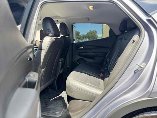 Gray Ghost Metallic 2023 Chevrolet Bolt EV 2LT - INFOTAINMENT PKG - CHARGE CORD, DUAL-LEVEL