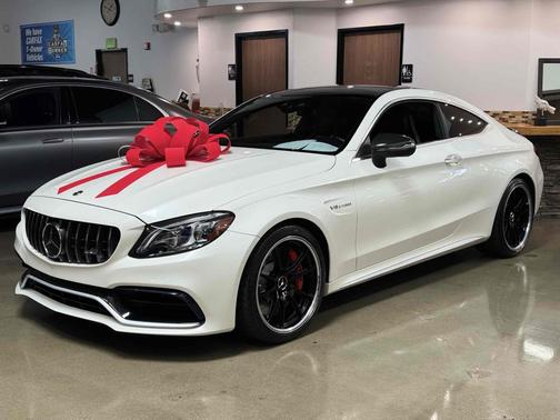 designo Diamond White Metallic 2021 Mercedes-Benz AMG C 63 S