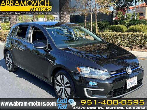 2018 Volkswagen e-Golf SE