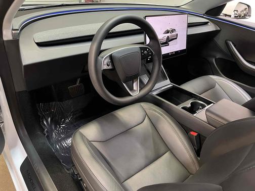 Pearl White Multi-Coat 2025 Tesla Model 3 Long Range