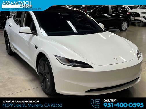 Pearl White Multi-Coat 2025 Tesla Model 3 Long Range