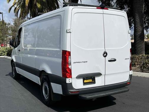 2021 Mercedes-Benz Sprinter 2500 Standard Roof