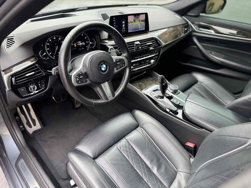 Bluestone Metallic 2019 BMW 540 540i