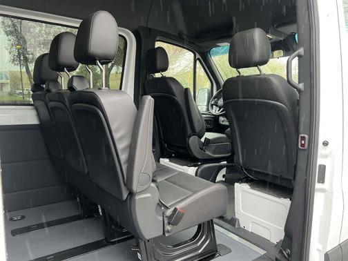 2024 Mercedes-Benz Sprinter 2500 