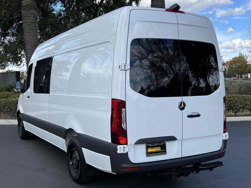 2024 Mercedes-Benz Sprinter 2500 - High Roof I4 Diesel 170'' - Rear Wheel Drive