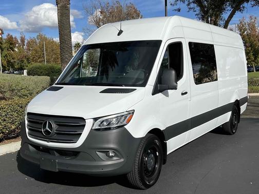 2024 Mercedes-Benz Sprinter 2500 - High Roof I4 Diesel 170'' - Rear Wheel Drive