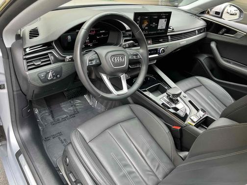 Florett Silver Metallic 2022 Audi A5 Sportback Premium Plus