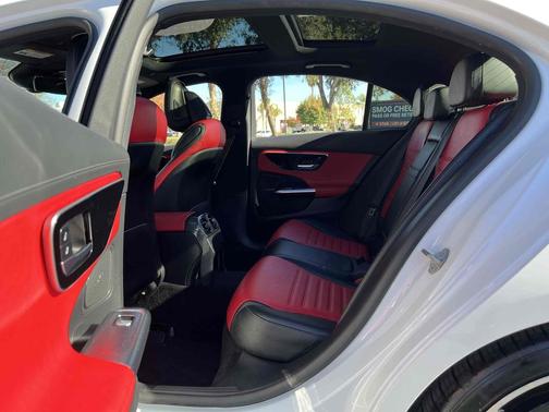 2022 Mercedes-Benz C-Class C 300 4MATIC