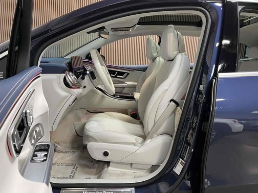 Twilight Blue Metallic 2023 Mercedes-Benz EQE 350+ Base
