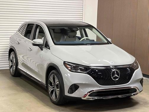 MANUFAKTUR Alpine Grey 2024 Mercedes-Benz EQE 350+ Base