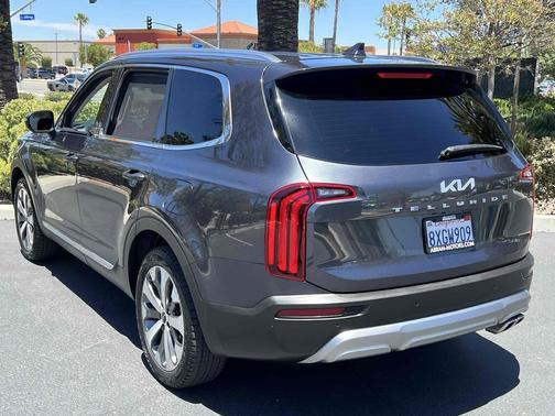 Gravity Grey 2022 Kia Telluride EX