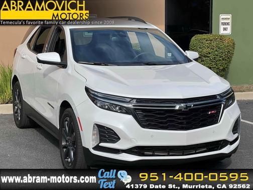 Iridescent Pearl Tricoat 2023 Chevrolet Equinox FWD RS