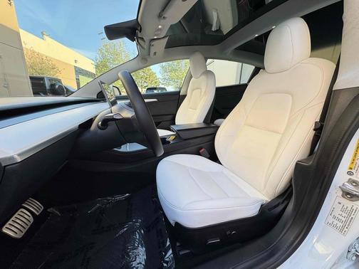 2022 Tesla Model 3 Performance