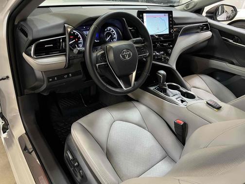 2022 Toyota Camry XLE