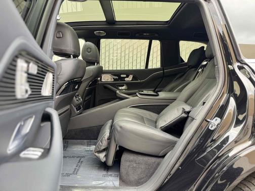 2023 Mercedes-Benz Maybach GLS 600 4MATIC