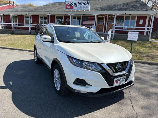 Pearl White Tricoat 2022 Nissan Rogue Sport SV