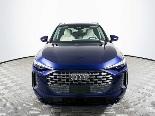 2025 Audi Q5 Premium Plus
