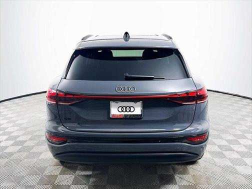 2025 Audi Q6 e-tron Premium