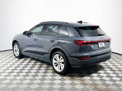 2025 Audi Q6 e-tron Premium