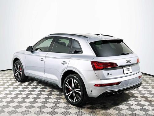 2025 Audi Q5 45 S line Premium Plus