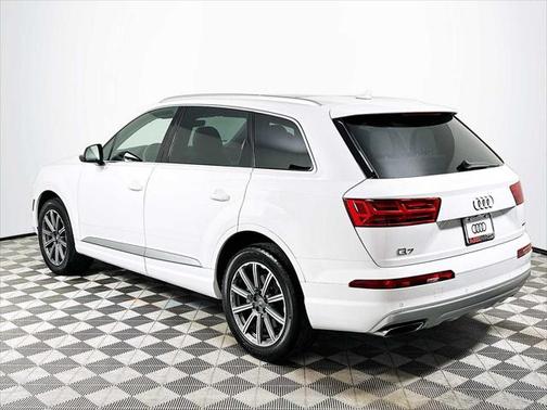 2018 Audi Q7 2.0T Premium Plus
