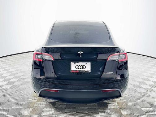 2023 Tesla Model Y Performance Dual Motor All-Wheel Drive