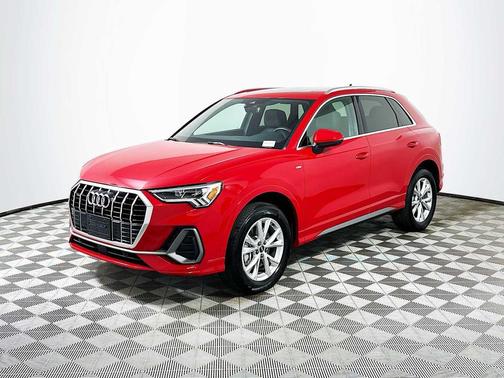2023 Audi Q3 45 S line Premium Plus
