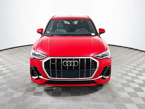 2023 Audi Q3 45 S line Premium Plus