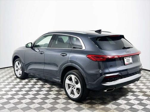 2025 Audi Q5 Premium Plus