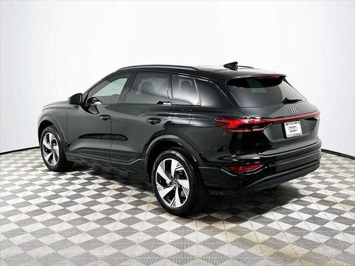 2025 Audi Q6 e-tron Premium Plus quattro