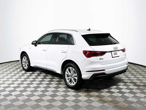 2025 Audi Q3 45 S line Premium Plus