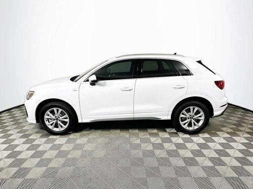 2025 Audi Q3 45 S line Premium Plus