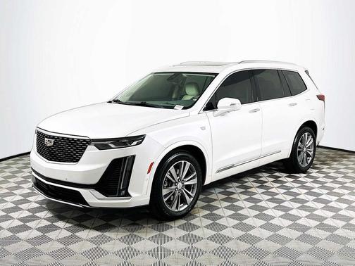 2022 Cadillac XT6 Premium Luxury FWD