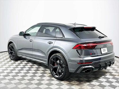 2025 Audi RS Q8 4.0T