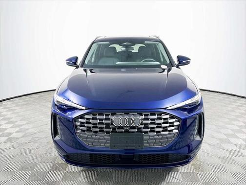 2025 Audi Q5 Premium