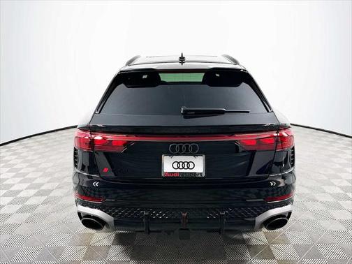 2025 Audi RS Q8 4.0T