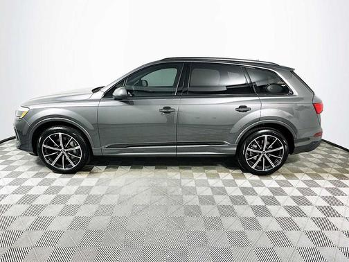 2026 Audi Q7 45 Premium Plus
